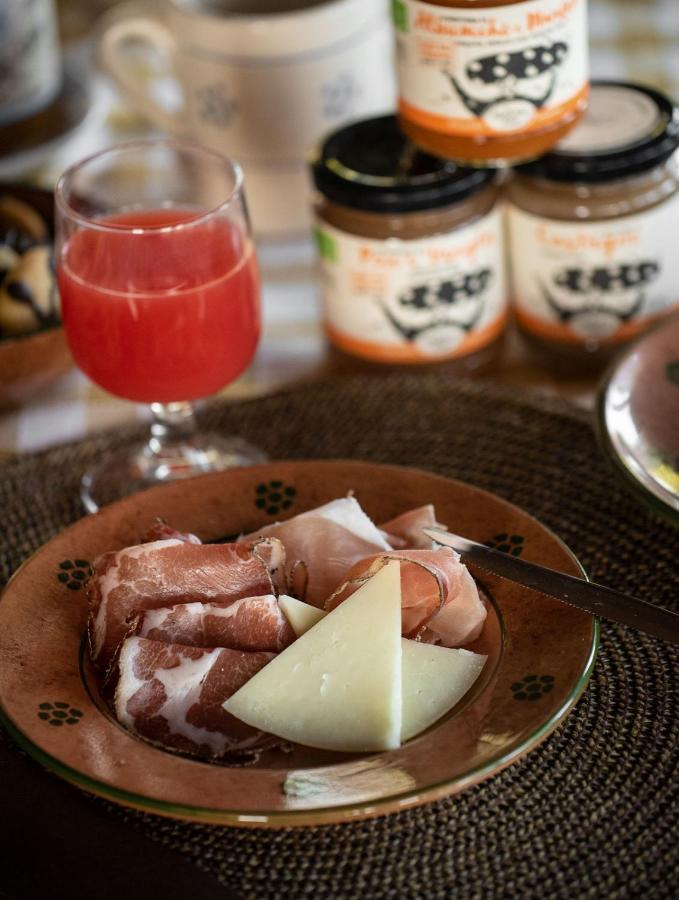 Agriturismo Bio Le Macchie Alte 만시아노 외부 사진